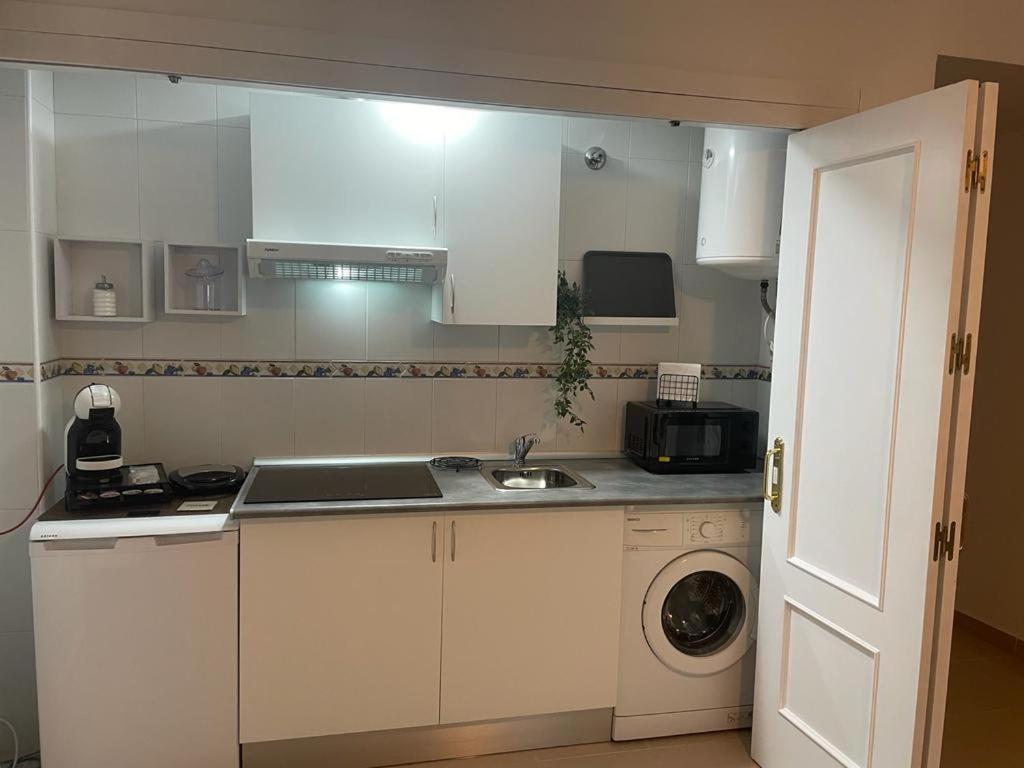 Apartamento Flores De Santiago Jerez de la Frontera Exterior photo